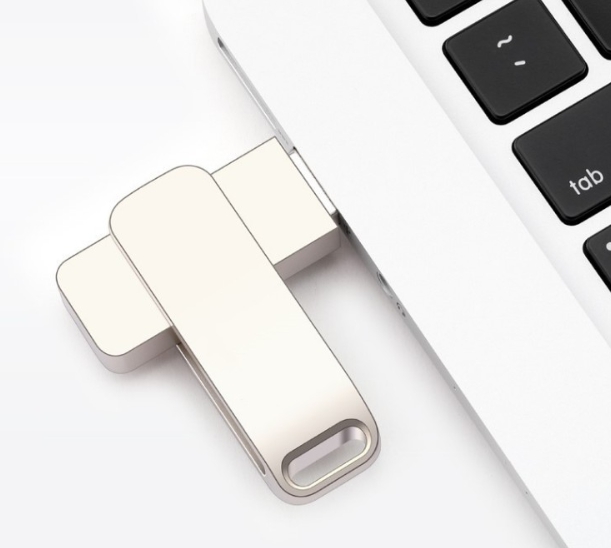 รับผลิต สกรีน แฟลชไดร์ฟ (FLASH DRIVE) พร้อมสกรีนโลโก้