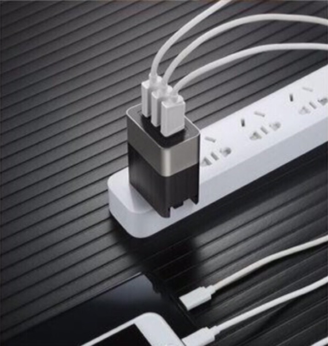 รับสกรีน ปลั๊ก Universal Adaptor with 3USB หัวแปลงขาปลั๊กพร้อมช่องชาร์จUSB