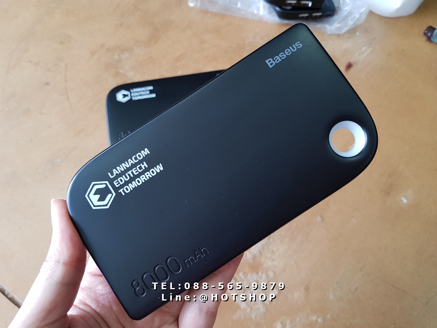 รับสกรีน powerbank แบตสำรอง รุ่น baseus 8000mah