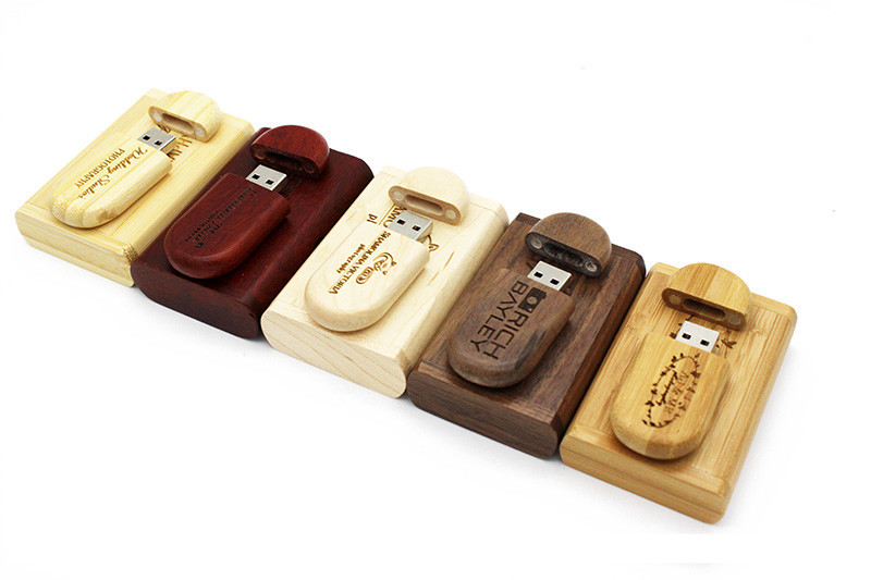 รับผลิต สกรีน แฟลชไดร์ฟไม้ (FLASH DRIVE ไม้) พร้อมสกรีนโลโก้